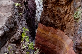 Barranco Natero - Felsspalt, den es zu umgehen gilt