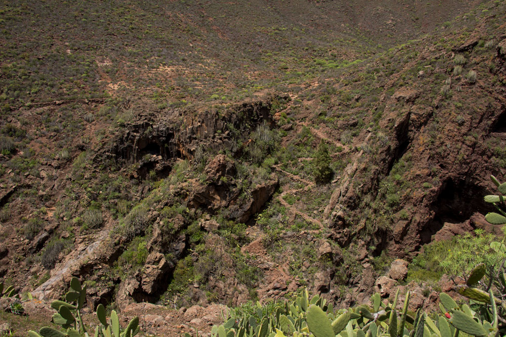 der teilweise verschüttete Aufstiegsweg aus dem Barranco del Rey