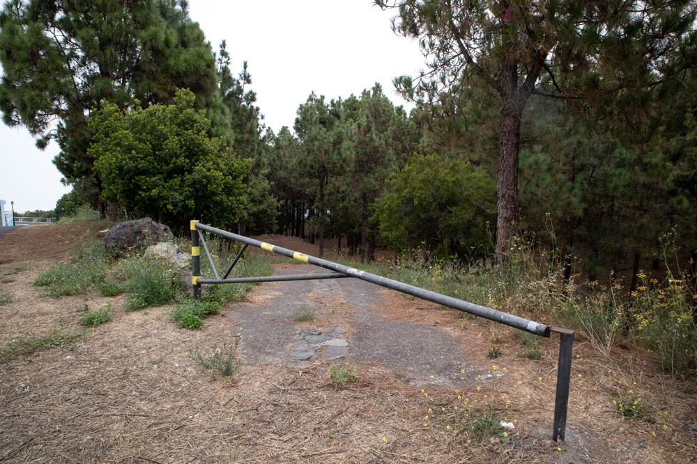 Abzweig Straße und Zone Recreativa San José de Los Llanos