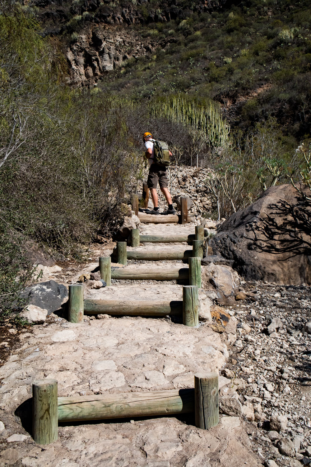 gut ausgebaute Wanderwege