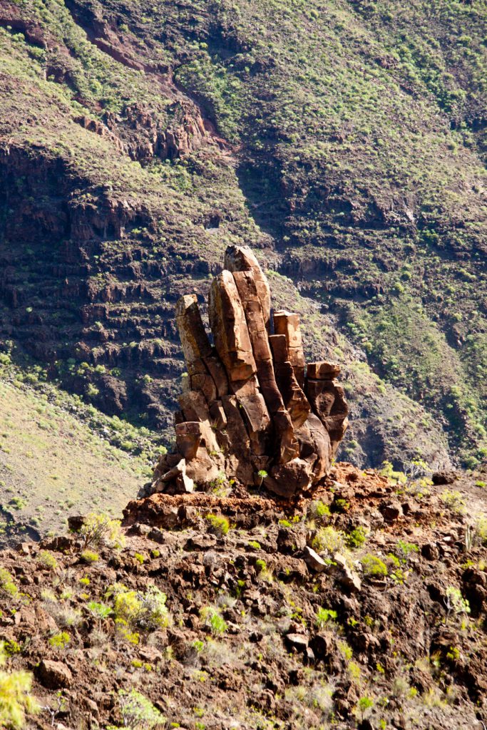 rock - shape of a hand