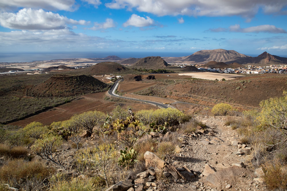 view down to Aldea Blanca and the coastline