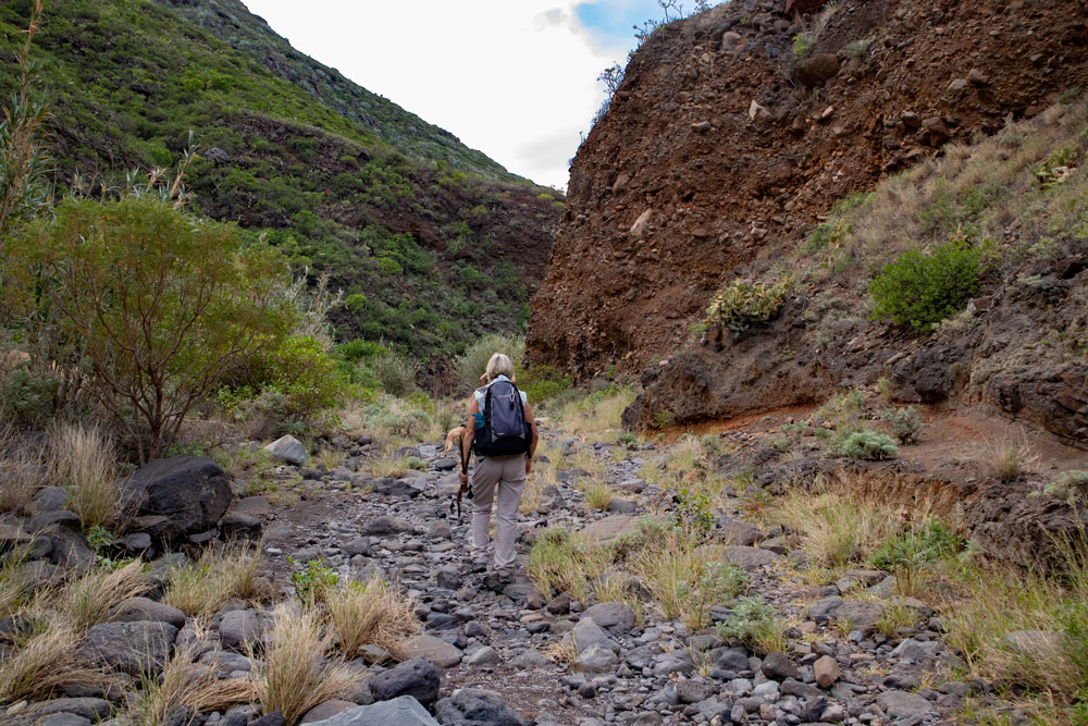 hiking through the Barranco del Rio