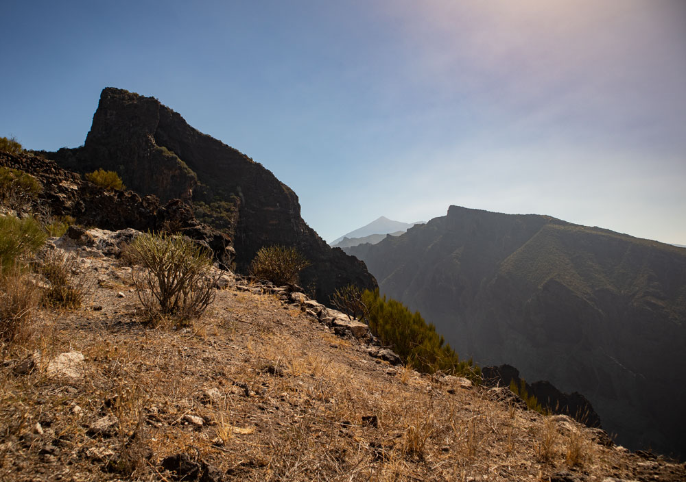 view direction Guergues Steig and in the background Mount Teide