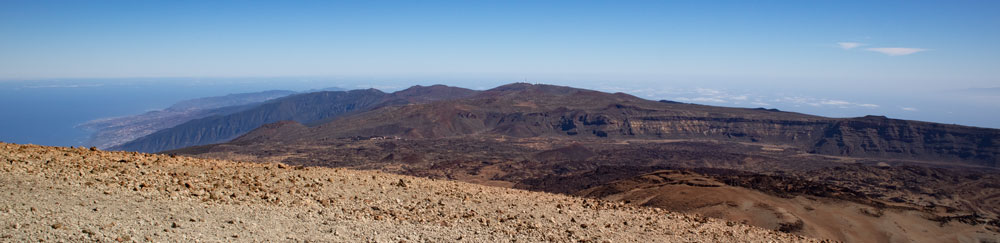 Panoramic view of the north coast and the Cañadas from the Montaña Blanca