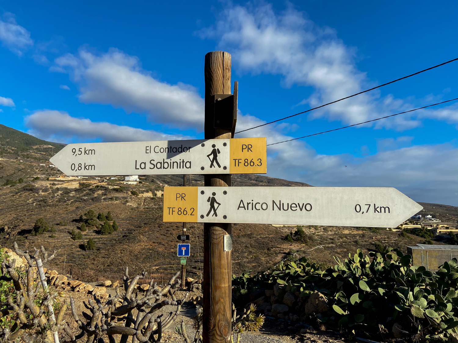 Wanderbeschilderung bei Arico