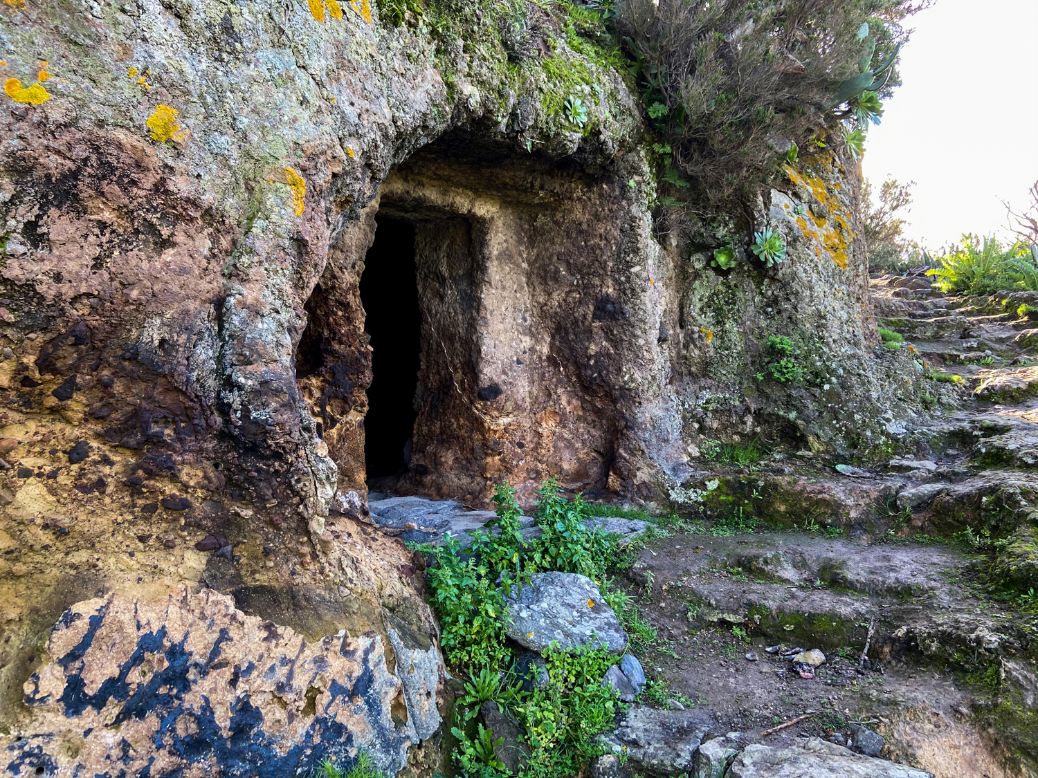 Höhlenställe bei dem Gehöft Los Berros
