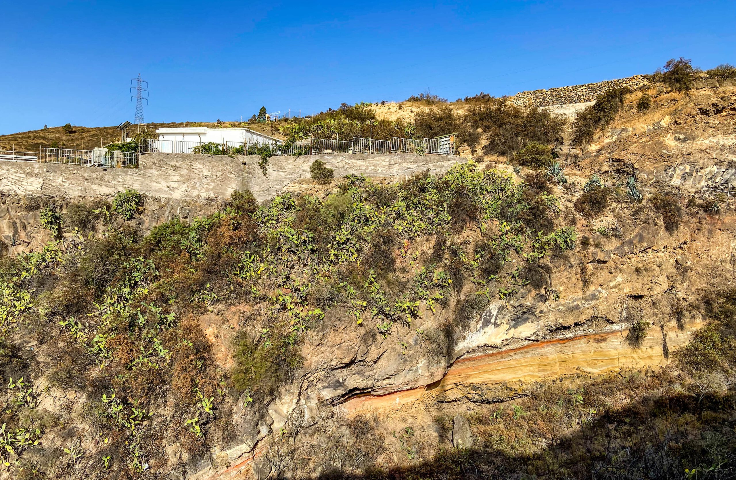 Wanderweg am Barranco entlang