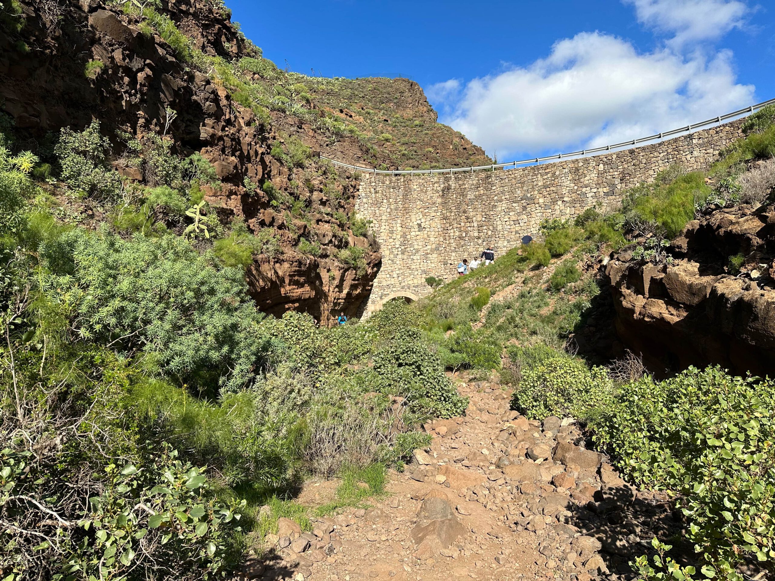 Tunnel unter der Straße GC-550 - Barranco de Las Vacas