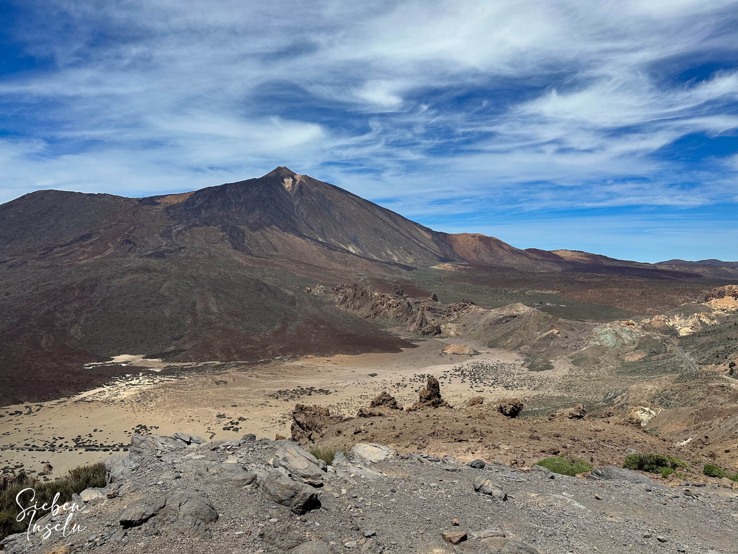 Blick vom Wanderweg auf Teide, Pico Viejo und die Caldera