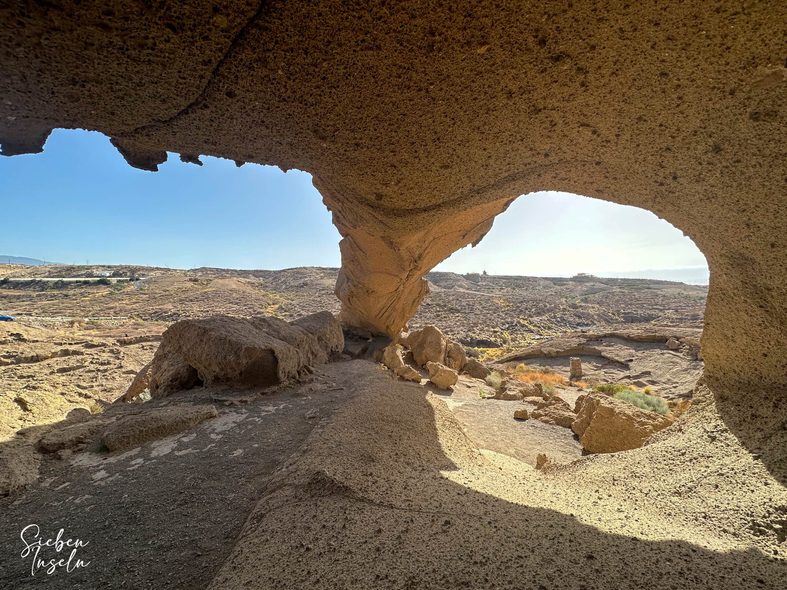 View of the surrounding area from the Arco de Tajao